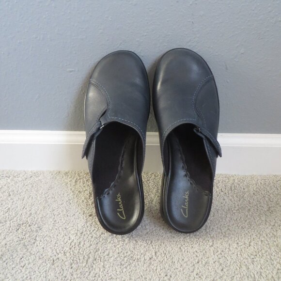 Clarks womens mules/shoes size 7 green leather Velcro #35724 MADE IN BRAZIL - Picture 5 of 12